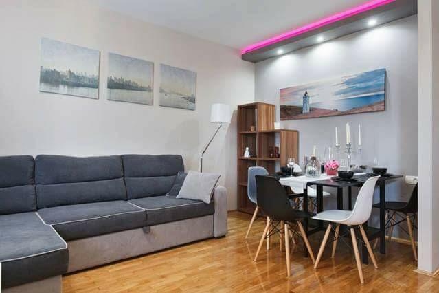 Apartments Romantica Jesenice  Bagian luar foto